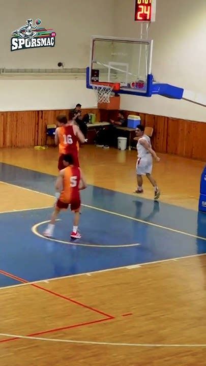 Basketbolcuların Maç Öncesi Hazırlık Ritüelleri