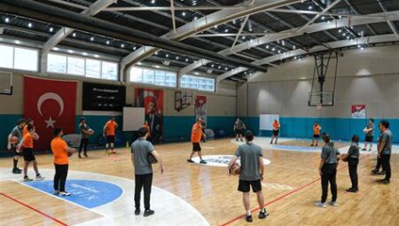 Basketbol’da Antrenör Değişikliklerinin Etkisi
